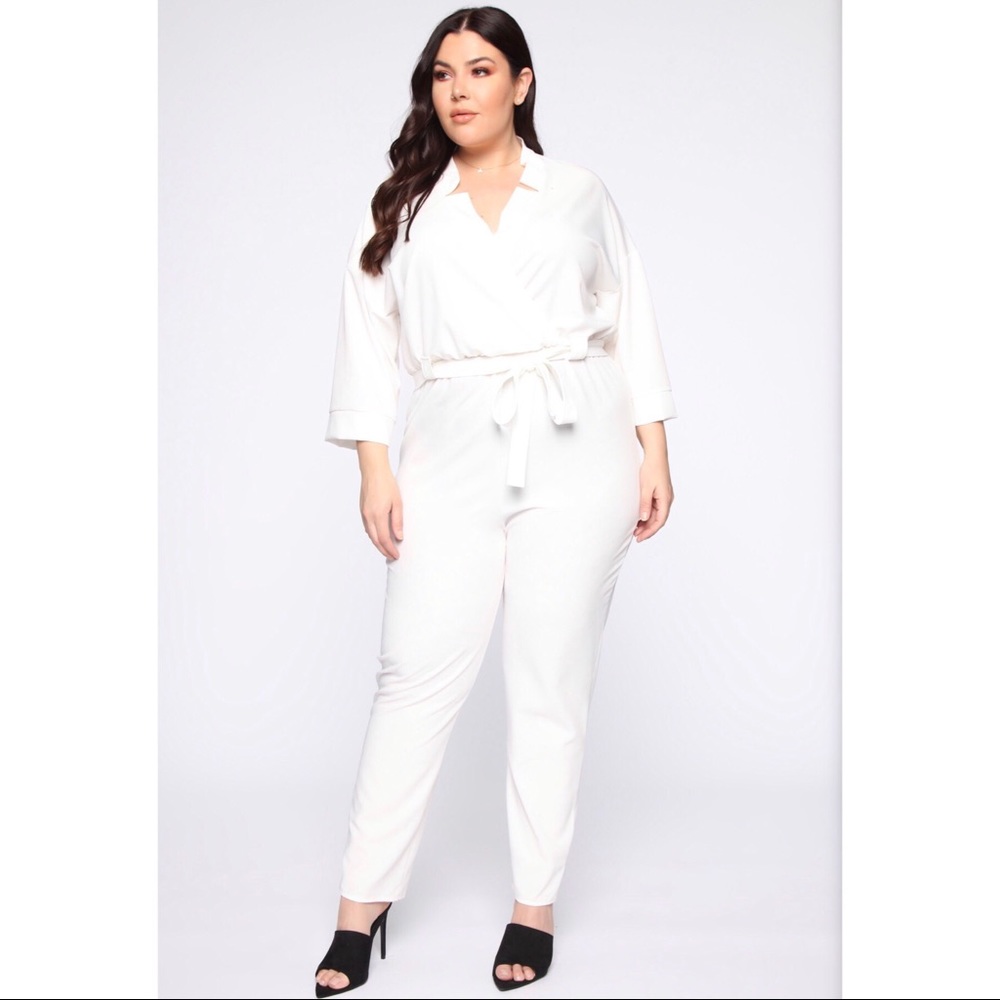 🛑SOLD🛑Jumpsuit - Picture 2 of 3